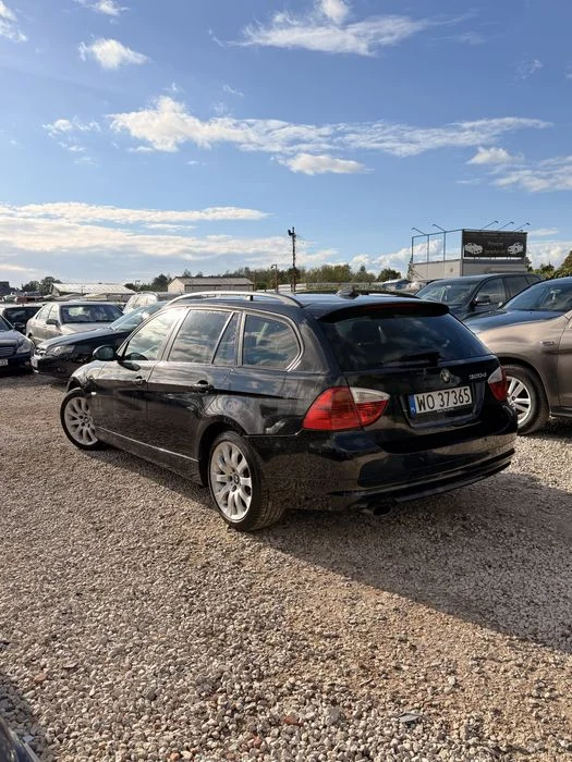 BMW E91 2.0D”tył napęd”klima”zadbany”navi”manual”nowe opony”nowe sprzęgło – zdjęcie 3