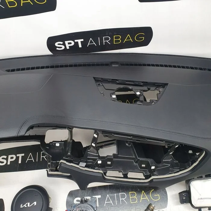 Kia Ceed Iii 3 Lift Deska Rozdzielcza Konsola Kokpit Pulpit Poduszki Airbag Air Bag Pasy Kit Set – zdjęcie 3
