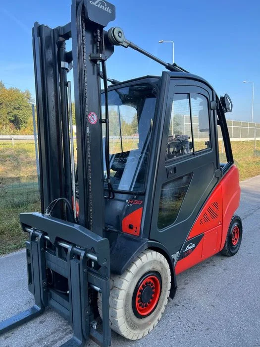 Linde H30D-02 Wózek Widłowy Linde H30D-02 EVO Diesel Kabina Pozycjoner 7200 Godzin! – zdjęcie 9