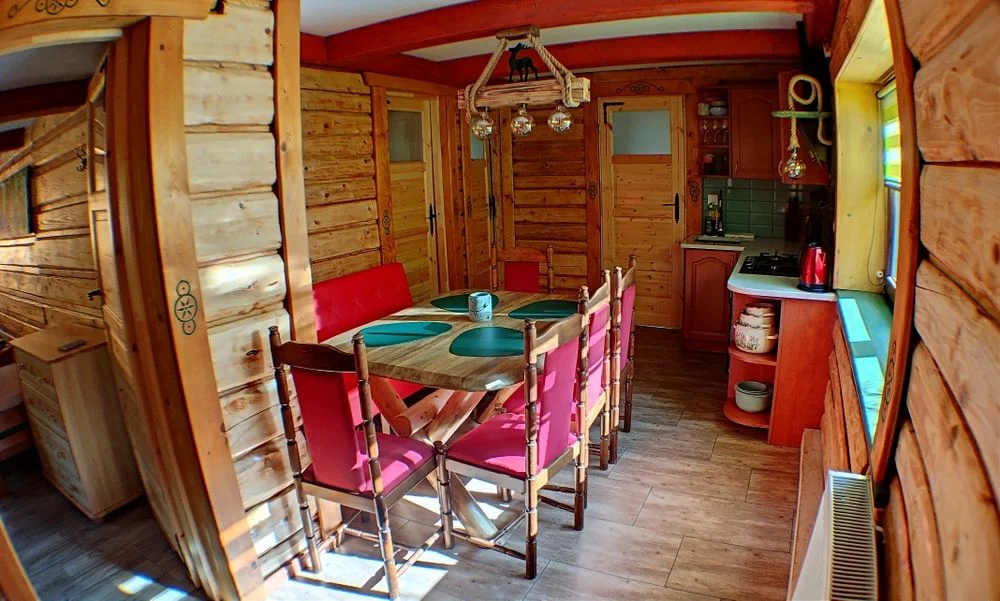 Chatka przy rzeczce 12os Sauna jacuzzi Brenna całoroczne Ustroń Domek Noclegi – zdjęcie 3