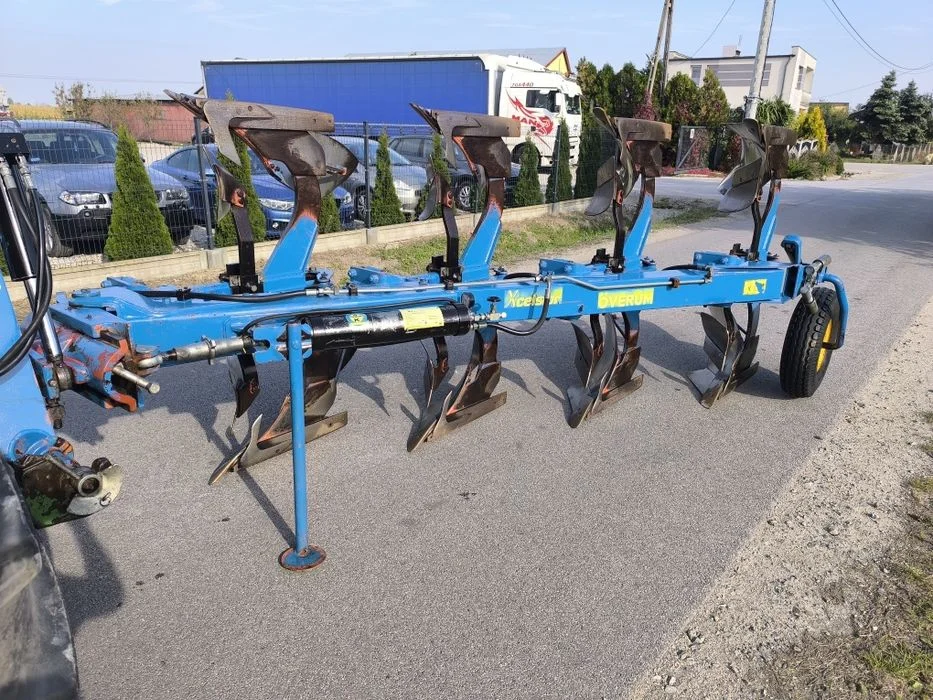 Pług 4 skibowy obrotowy Overum CX Xcelior Non Stop Hydraulika. Kuhn multimaster! – zdjęcie 8