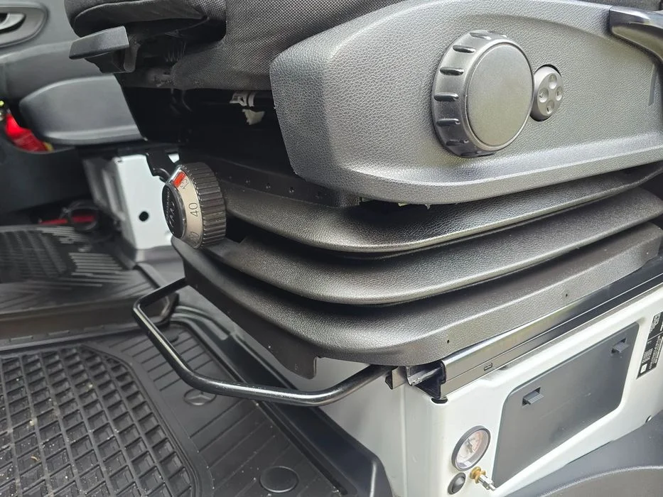 Mercedes-Benz Sprinter 2023r 8EP, Salon PL ASO bezwypadkowy, ,poduszki pneumatyczne tylnej osi, poduszki 8EP ,gotowy do pracy od ręki, regulacja – zdjęcie 8