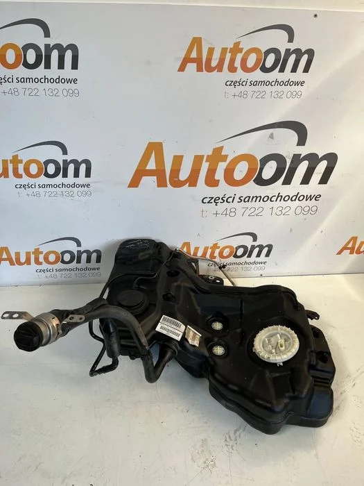Zbiornik Paliwa Bak Audi A4 B8 1,8Tfsi Sedan 8K0201021Em,8K0201085