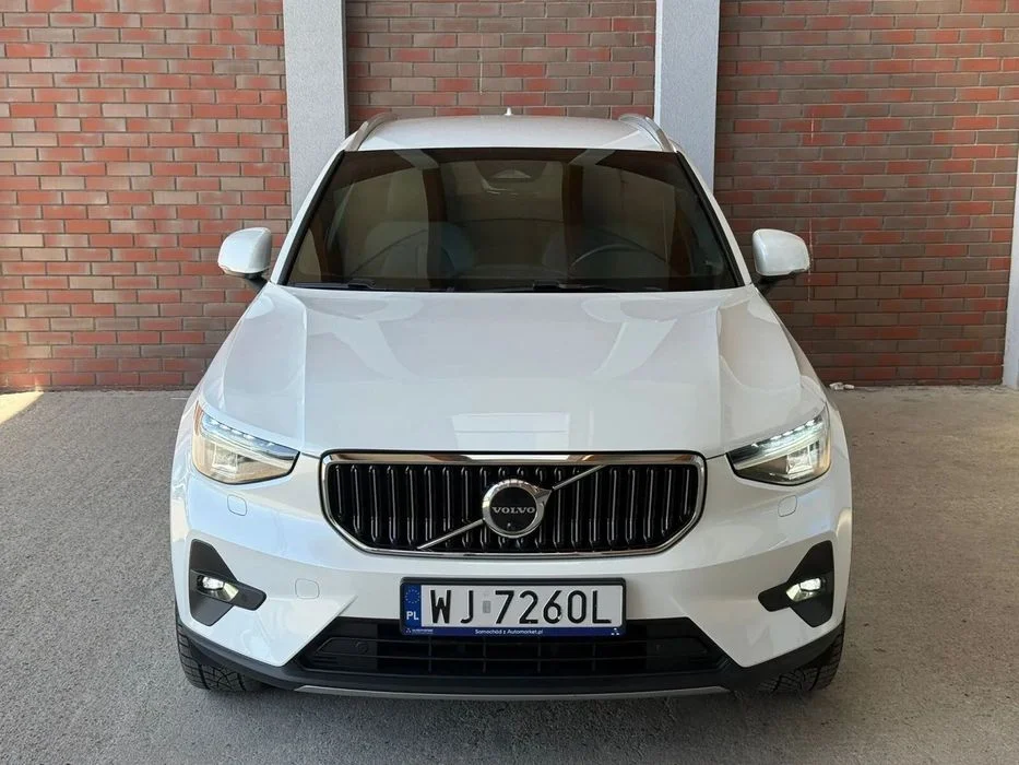 Volvo XC 40 salon PL Fv23% – zdjęcie 2