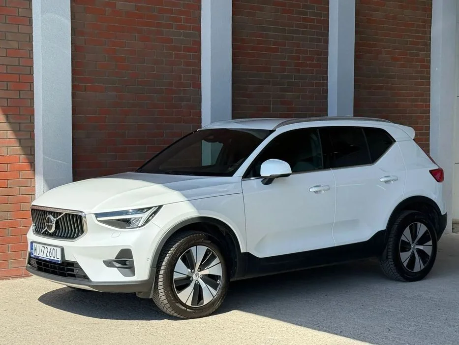 Volvo XC 40 salon PL Fv23%