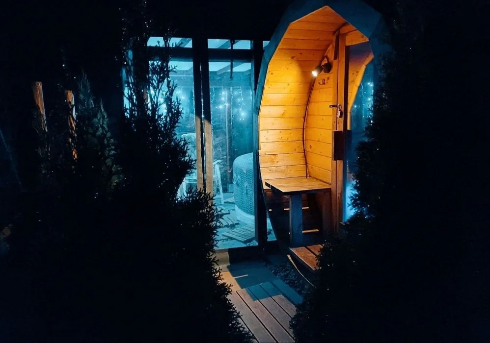 Domek do wynajęcia, JACUZZI, SAUNA, dom nad jeziorem 150km! – zdjęcie 6