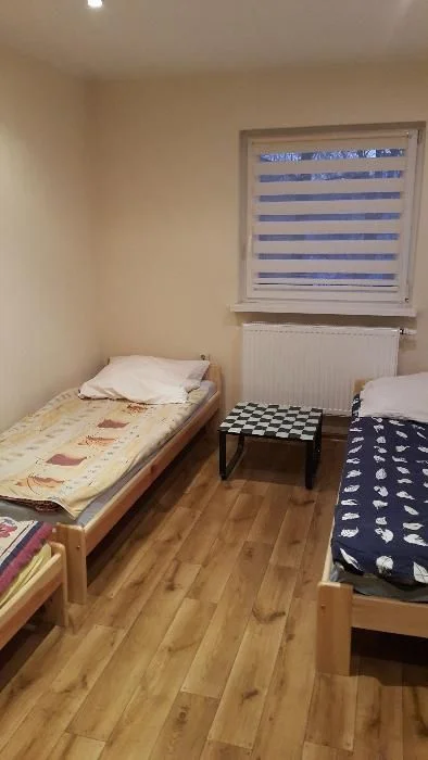 Noclegi pracownicze pokoje Zabrze/Gliwice Wifi i TV 25 PLN – zdjęcie 3
