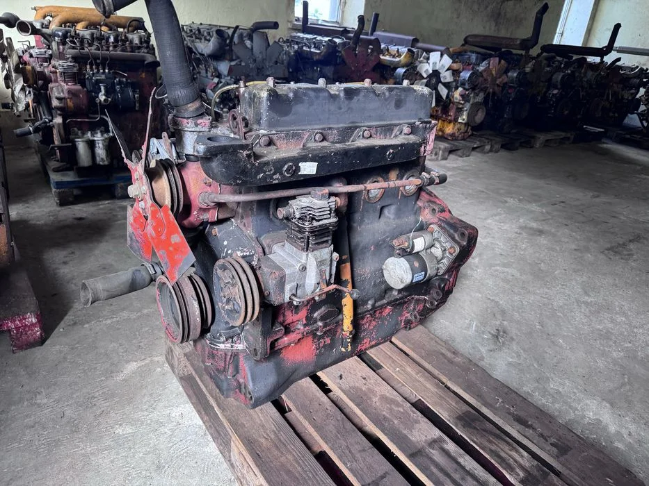 Silnik 4 cylindrowy Ursus Zetor NOWY TYP C-385/8111/912/914/8145