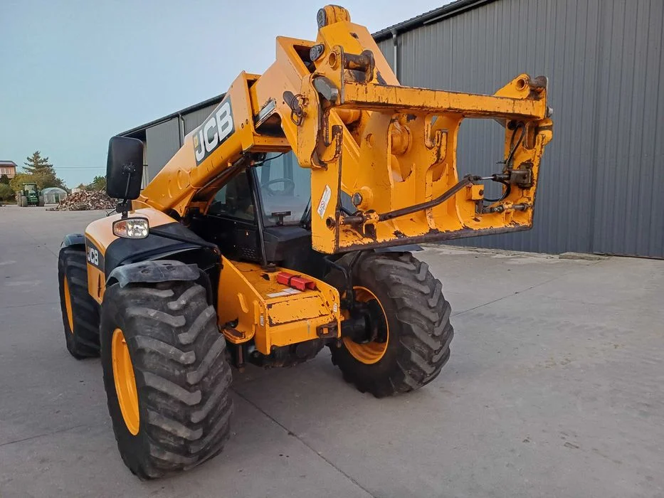 Ładowarka JCB 541-70 AGRI SUPER – zdjęcie 3