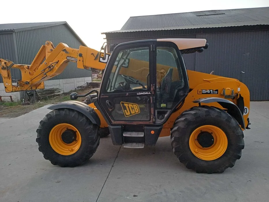 Ładowarka JCB 541-70 AGRI SUPER – zdjęcie 2
