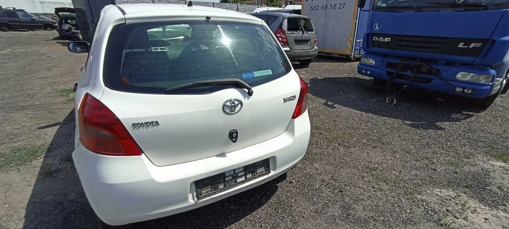 toyota yaris 1.4 1ndyv d4d lak 068 d4d 90km samochód na części – zdjęcie 5