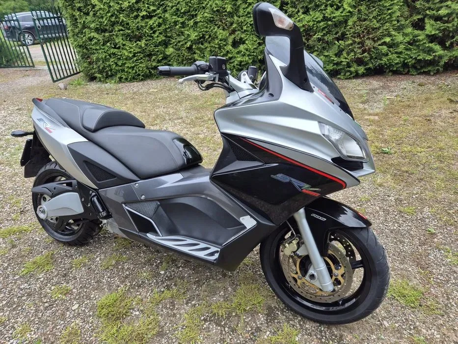 Aprilia SRV 850 Aprilia srv850