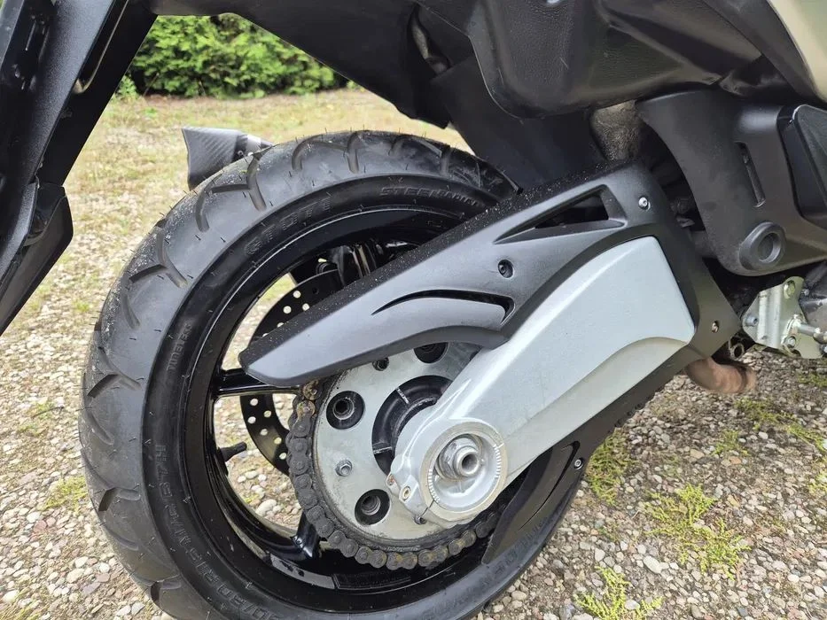 Aprilia SRV 850 Aprilia srv850 – zdjęcie 4
