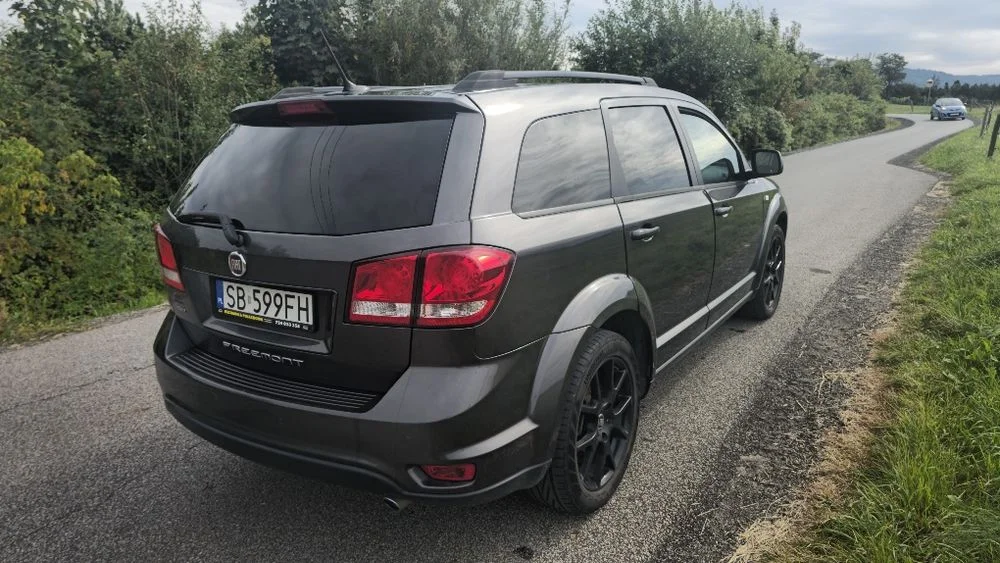 Fiat Freemont 2.0d black edition Fv23% – zdjęcie 2