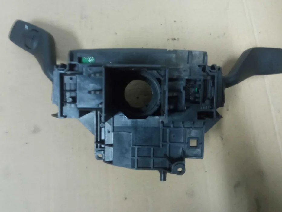 Przełącznik zespolony manetki Ford Galaxy Mk3 6G9T-13N064-AF Siedlce – zdjęcie 3