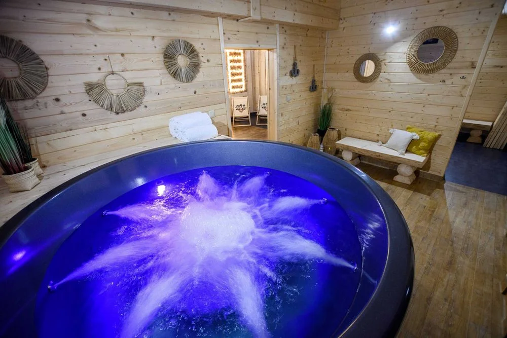 House & SPA Zakopane - Apartament 12 osobowy z prywatnym jacuzzi + strefa spa , sauna , jacuzzi , grota solna – zdjęcie 4