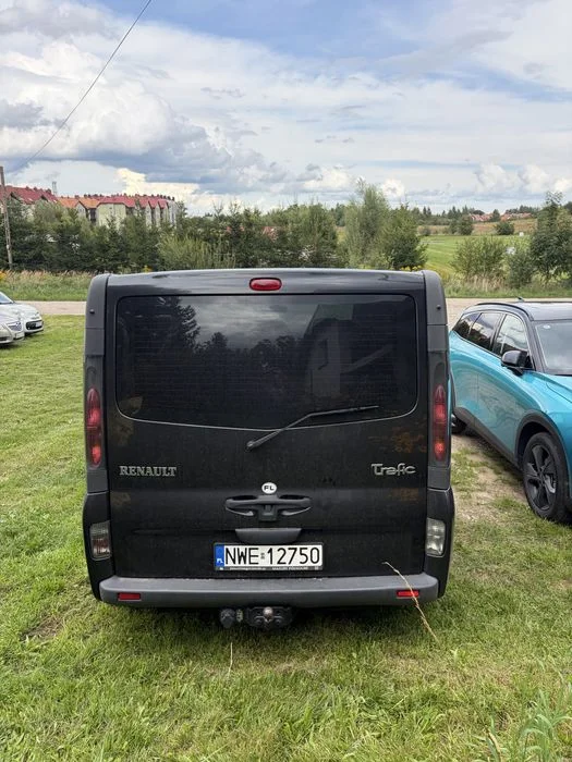 Bus renault traffic 2006r 1.9 diesel 8 osobowy super stan – zdjęcie 8
