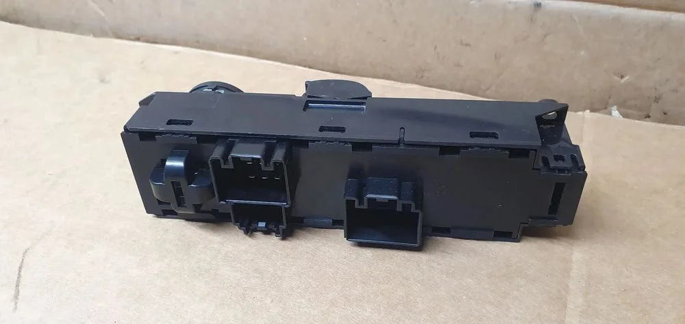 Przełącznik panel sterowania szyb Ford Focus Mk3 Lift DT1T-14A132-FA – zdjęcie 6