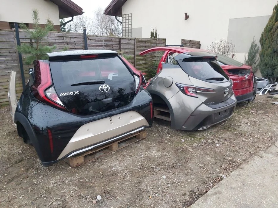 Toyota AYGO II Kluczyk stacyjka – zdjęcie 6