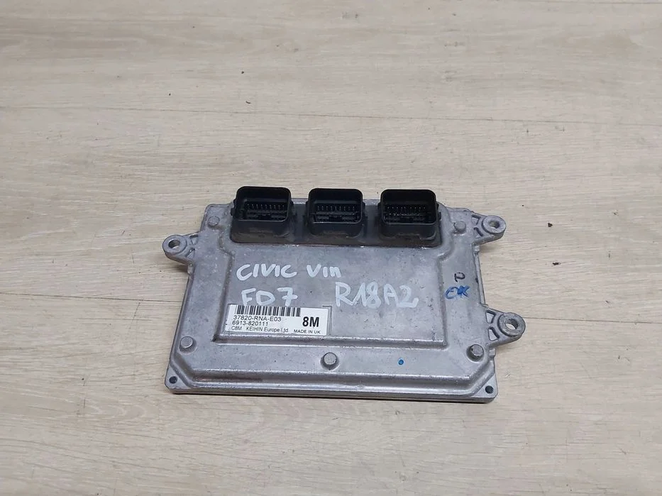 Honda Civic VIII sterownik komputer silnika 1,8 37820-RNA-E03