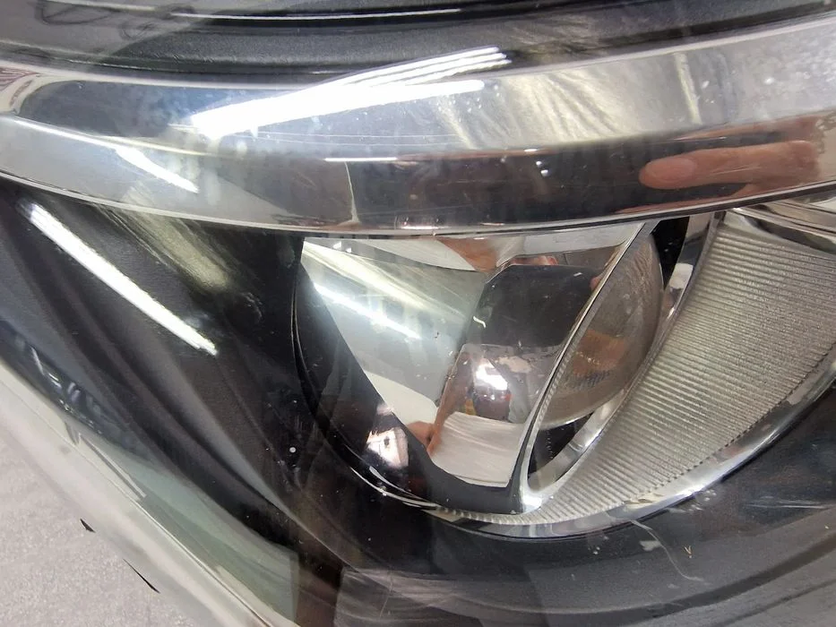 Toyota Yaris Iii 3 Lift 14- Prawa Lampa Przednia Przód Soczewka , Nr Aukcji La686 – zdjęcie 10