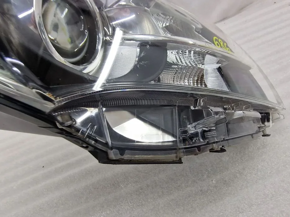 Toyota Yaris Iii 3 Lift 14- Prawa Lampa Przednia Przód Soczewka , Nr Aukcji La686 – zdjęcie 12
