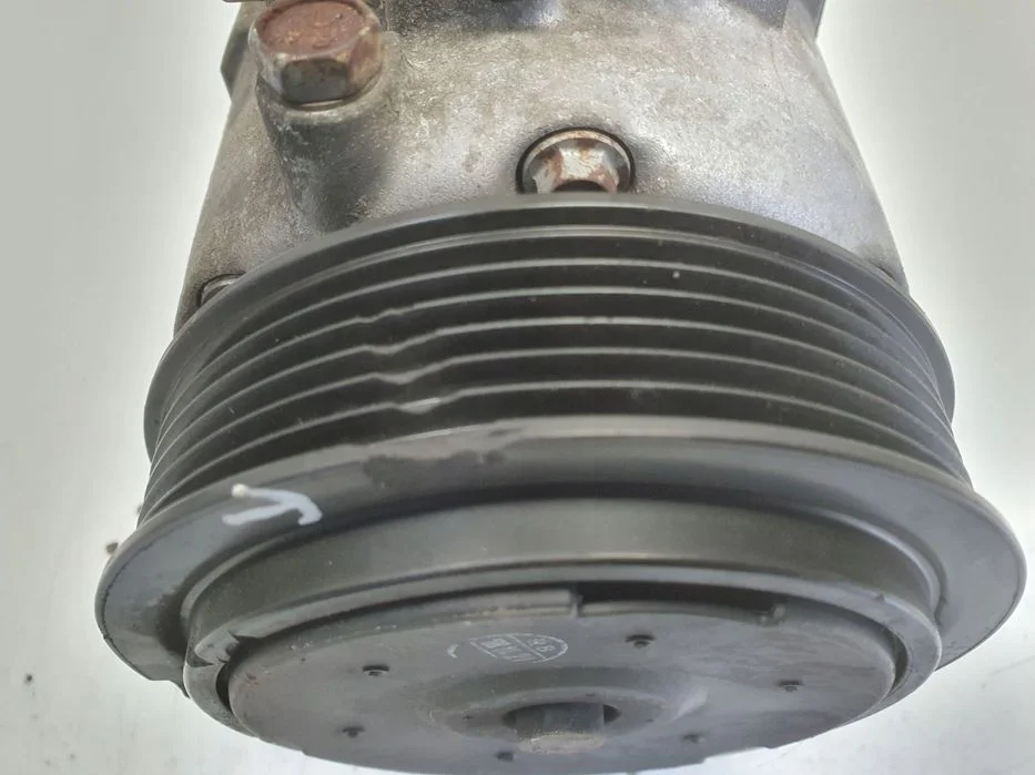 SPRĘŻARKA KLIMATYZACJI VW Polo IV 1.2 6V _ 6Q0820808A – zdjęcie 5