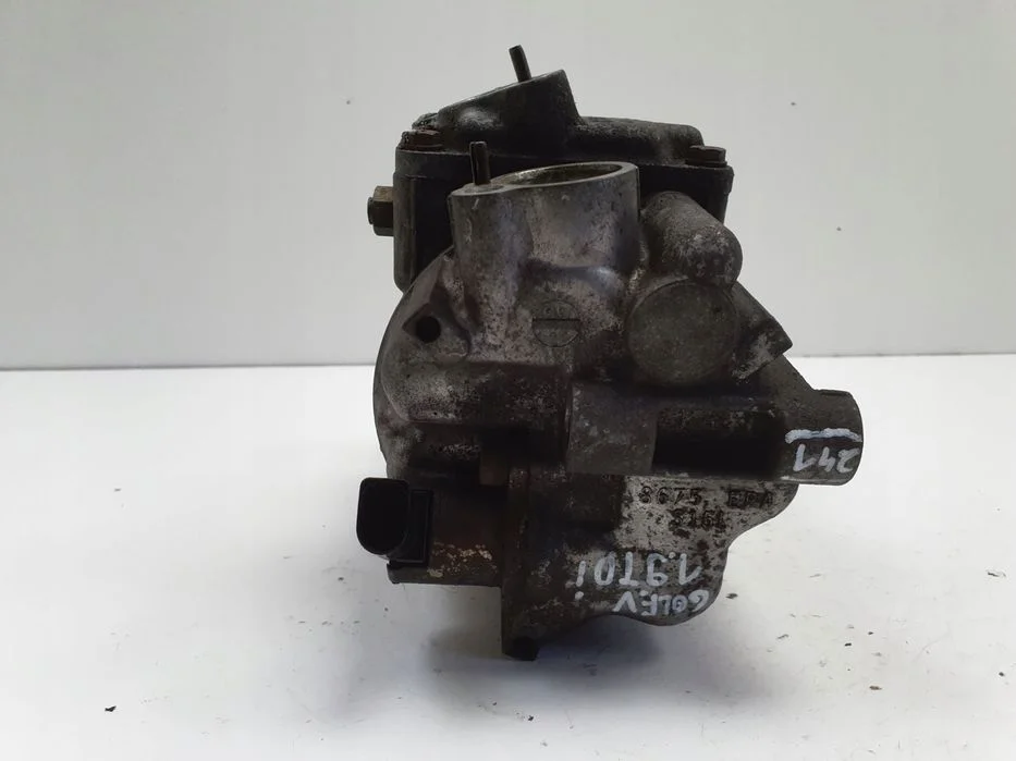 SPRĘŻARKA KLIMATYZACJI VW Golf V 1.9 TDI _ pompa 1K0820803G – zdjęcie 7