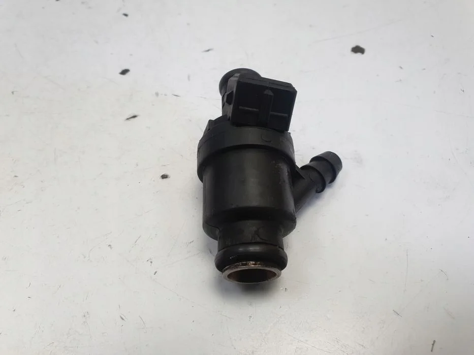 WTRYSKIWACZ BMW E46 1.8 1.9 M43 _ wtrysk D3768FA