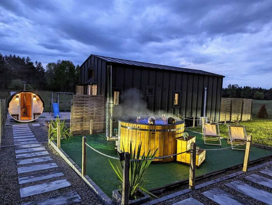 DOMKI POD DĘBAMI RADAWA – Prywatne SPA – Nowoczesne Stodoły – 800 m od Zalewu” – zdjęcie 2