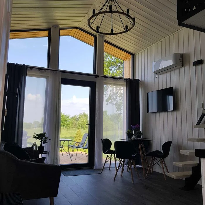 DOMKI POD DĘBAMI RADAWA – Prywatne SPA – Nowoczesne Stodoły – 800 m od Zalewu” – zdjęcie 5