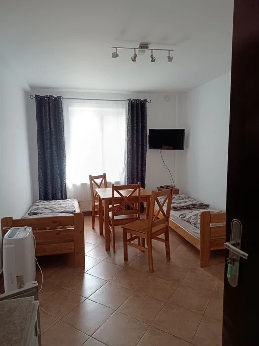 Pokoje dla pracowników 4-osobowe 100- 160zł./doba