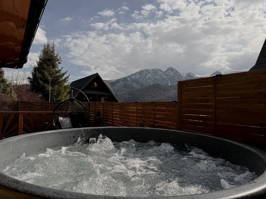 Domek z jacuzzi i widokiem na Tatry blisko Zakopanego cisza i relaks – zdjęcie 4