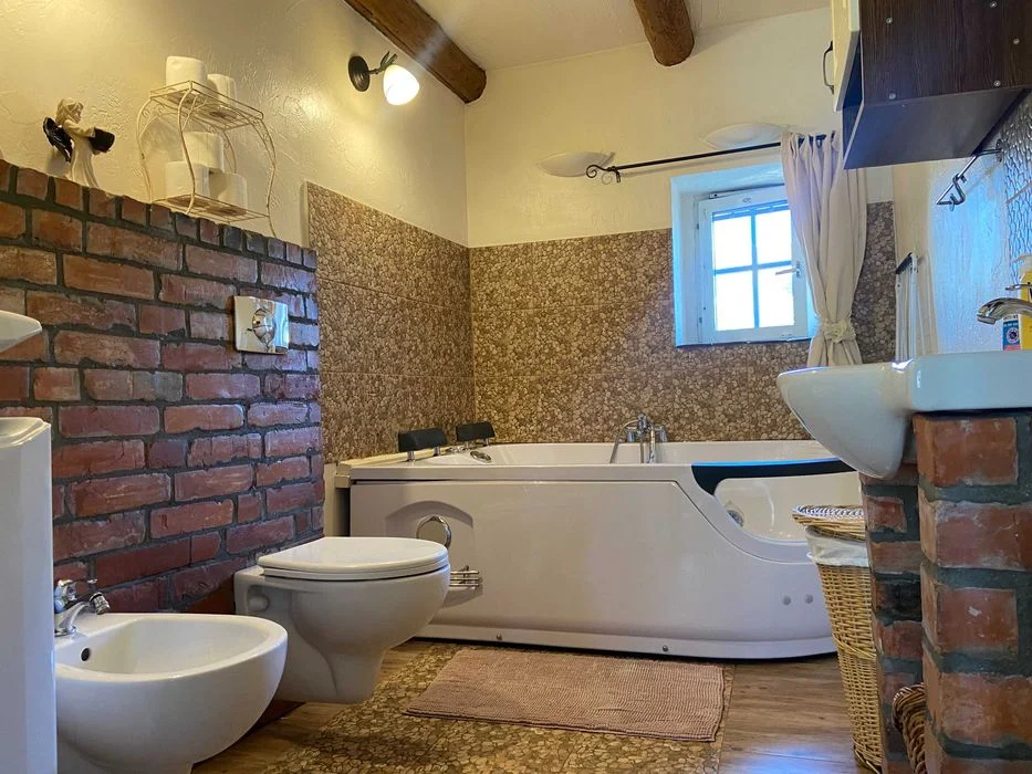 Domek nad jeziorem Bory Tucholskie, wakacje, weekend, jacuzzi, jezioro, las, basen,grzyby. – zdjęcie 4