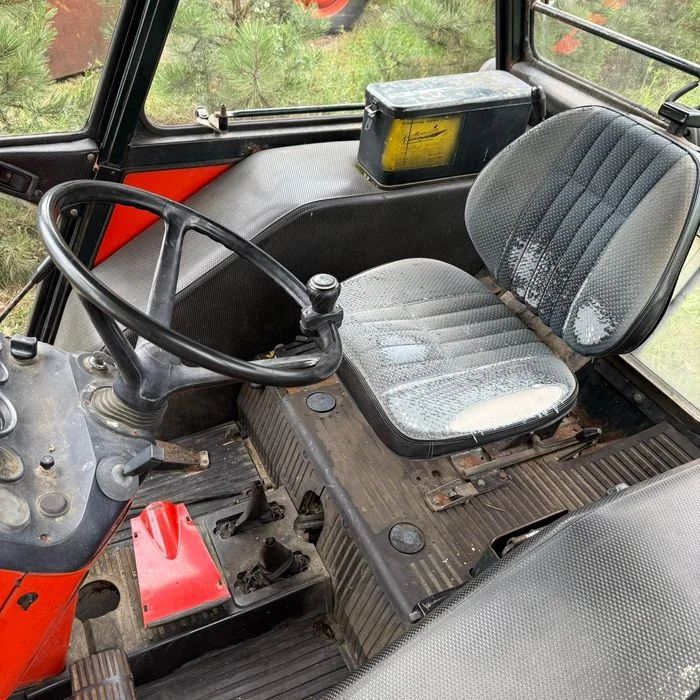 Części drzwi Kabina zetor 7211 zetor 7245 zetor 5211 kompletna jak na – zdjęcie 5