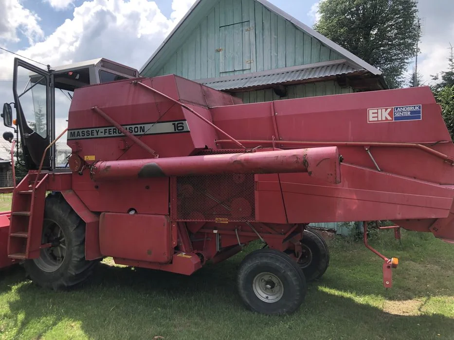 Kombajn zbożowy massey ferguson MF 16 – zdjęcie 5