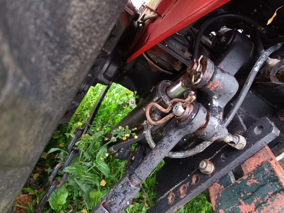 Tył połowa ciągnika Zetor 7211 6211 7011 6011 ursus c360 c355 – zdjęcie 5