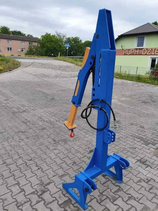 Podnośnik wielofunkcyjny PW500 Rolmapol z wielomaregulacjami hydrauliczny