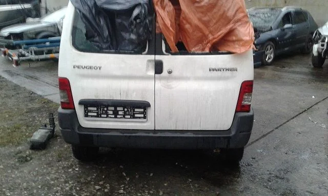 Silnik Peugeot Partner 2.0 HDI