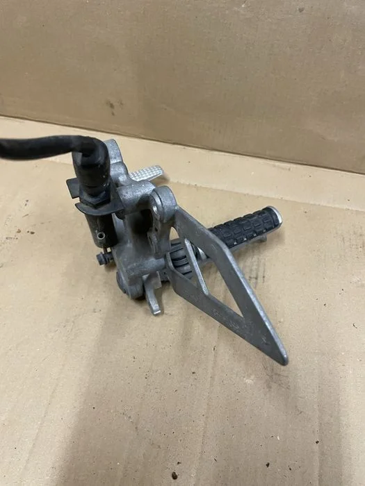 Set prawy kompletny kawasaki zx7r podnóżek dżwignia – zdjęcie 3