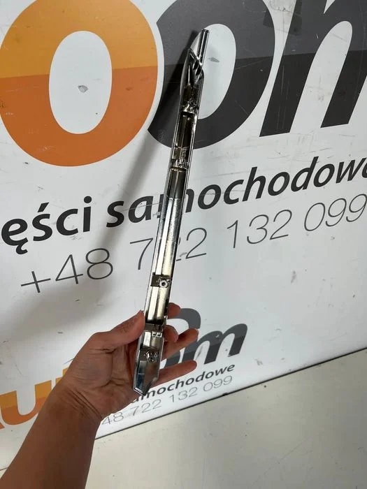 Audi A3 SPORTBACK 2020 LISTWA OZDOBNA 8Y0867409 – zdjęcie 2