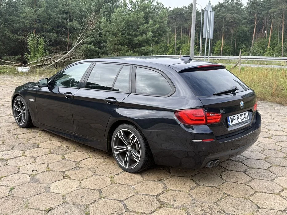 BMW 530xd Mpakiet 8HP Szwajcaria Bi xenon skretny Dociagi Elektr klapa i kierown Łopatki Kamera Ekrany – zdjęcie 4