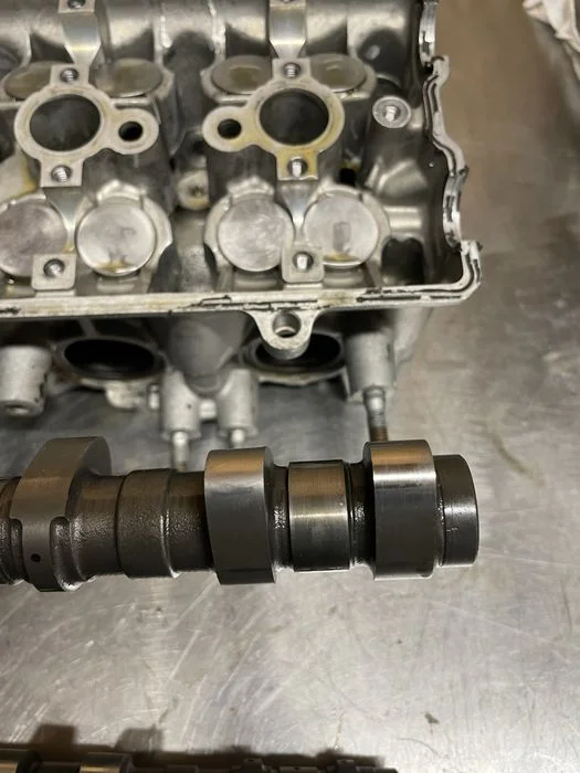 Głowica honda cbr 600f f4 pc35 wałki 99-00 – zdjęcie 3