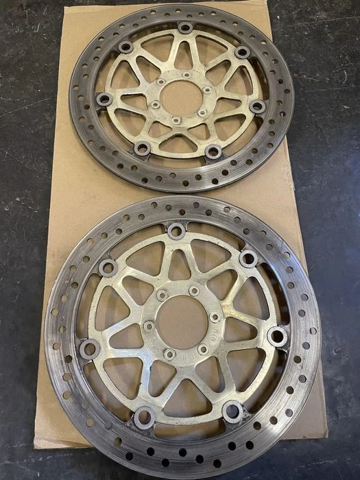 Tarcze honda cbr 900 sc33 98-99 przód przednie