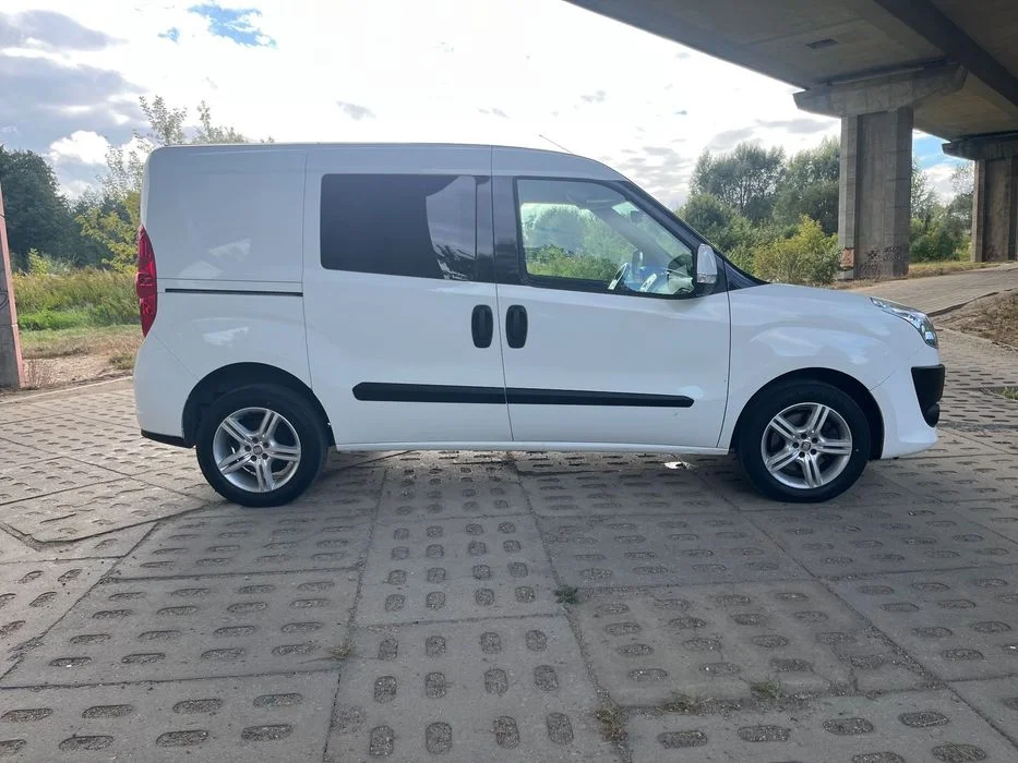Fiat Doblo 1.6 diesel 90KM,automacik,przebieg 83000 km!,ładny,gotowy do roboty – zdjęcie 3