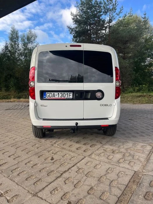 Fiat Doblo 1.6 diesel 90KM,automacik,przebieg 83000 km!,ładny,gotowy do roboty – zdjęcie 4