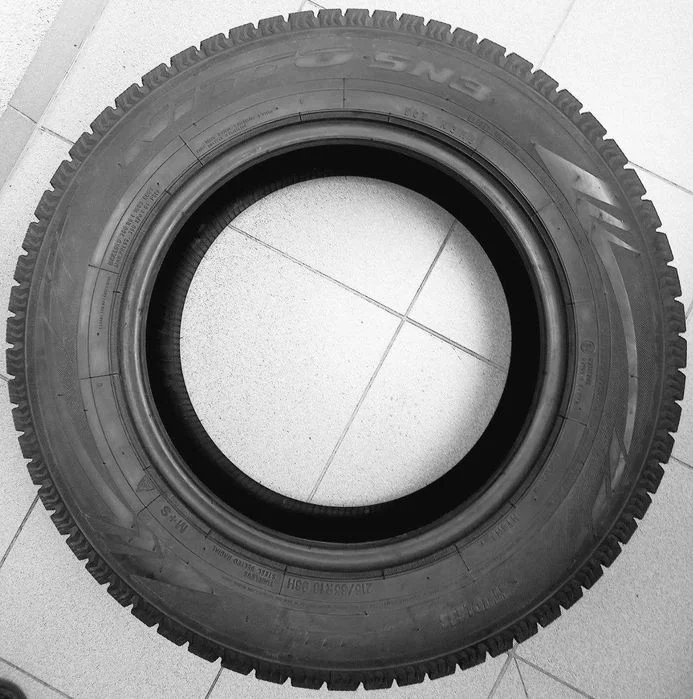 Opony zimowe 215/65/R16 Nitto SN3 (98H) Japonia 4szt – zdjęcie 2