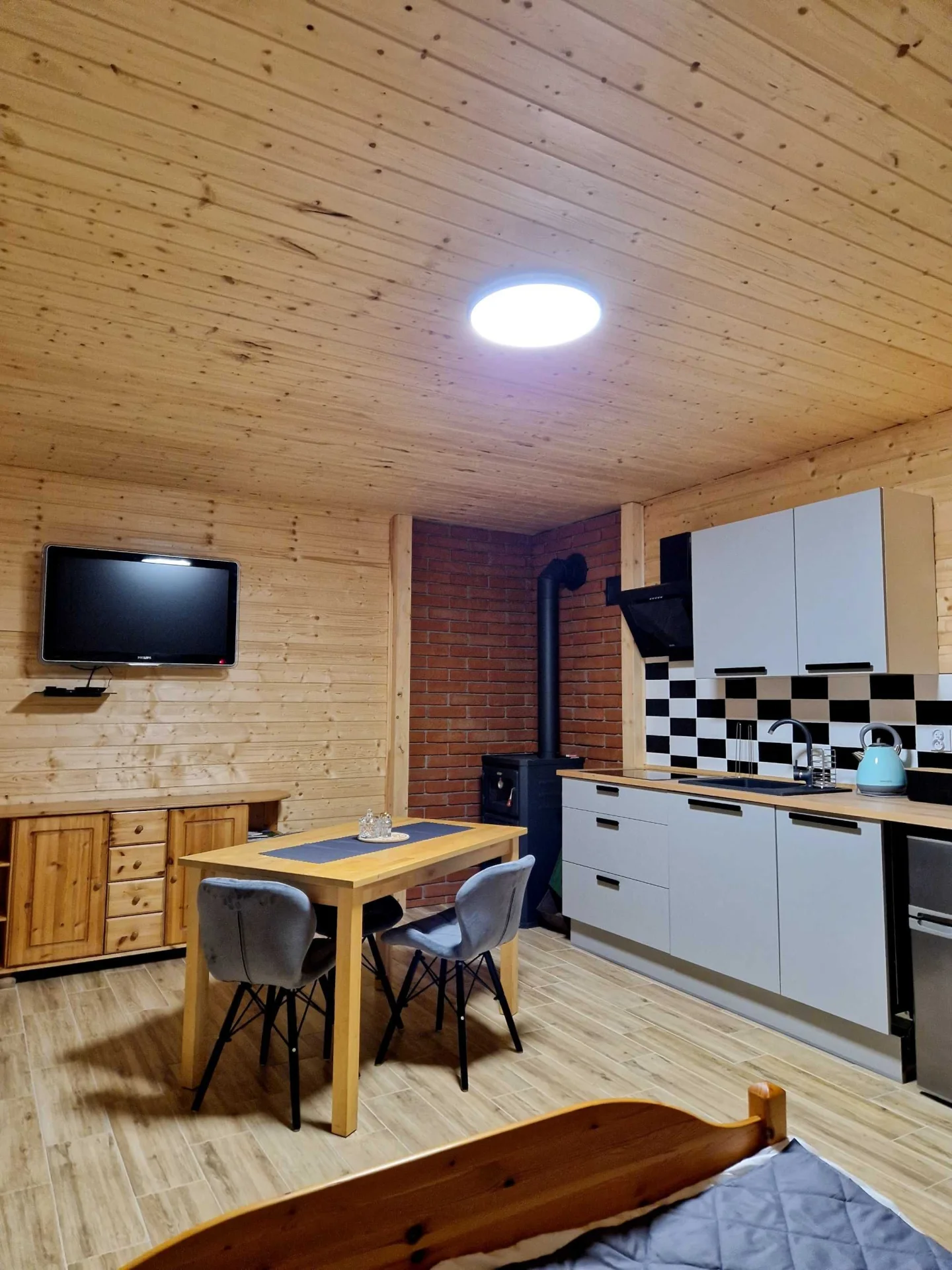Apartament Zacisze z prywatną łazienką pod wynajem krótkoterminowy Szklarska Poręba