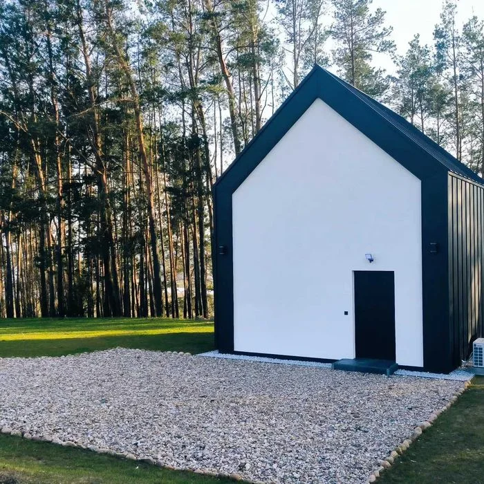 Domek z jacuzzi nad wodą Wschód&Zachód – zdjęcie 6