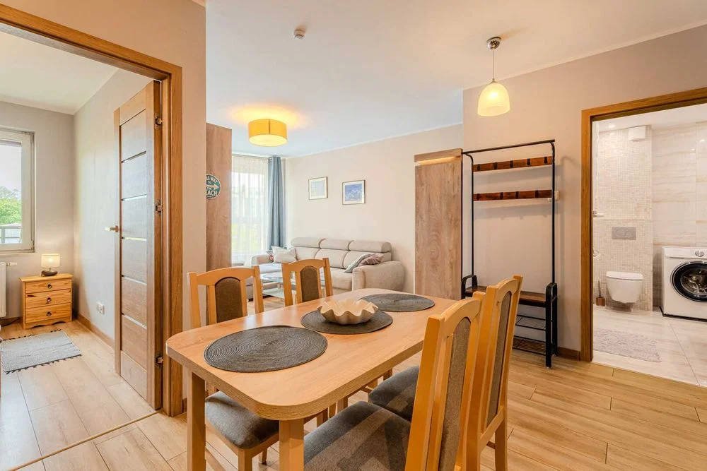Apartament w Świnoujściu 2 pokoje blisko plaży, przy centrum, przy lesie, z parkingiem, z balkonem dla 2 lub 4 osób, wynajem apartamentów nad morzem – zdjęcie 4